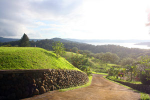 The steep driveway leads to fine lake Arenal views.